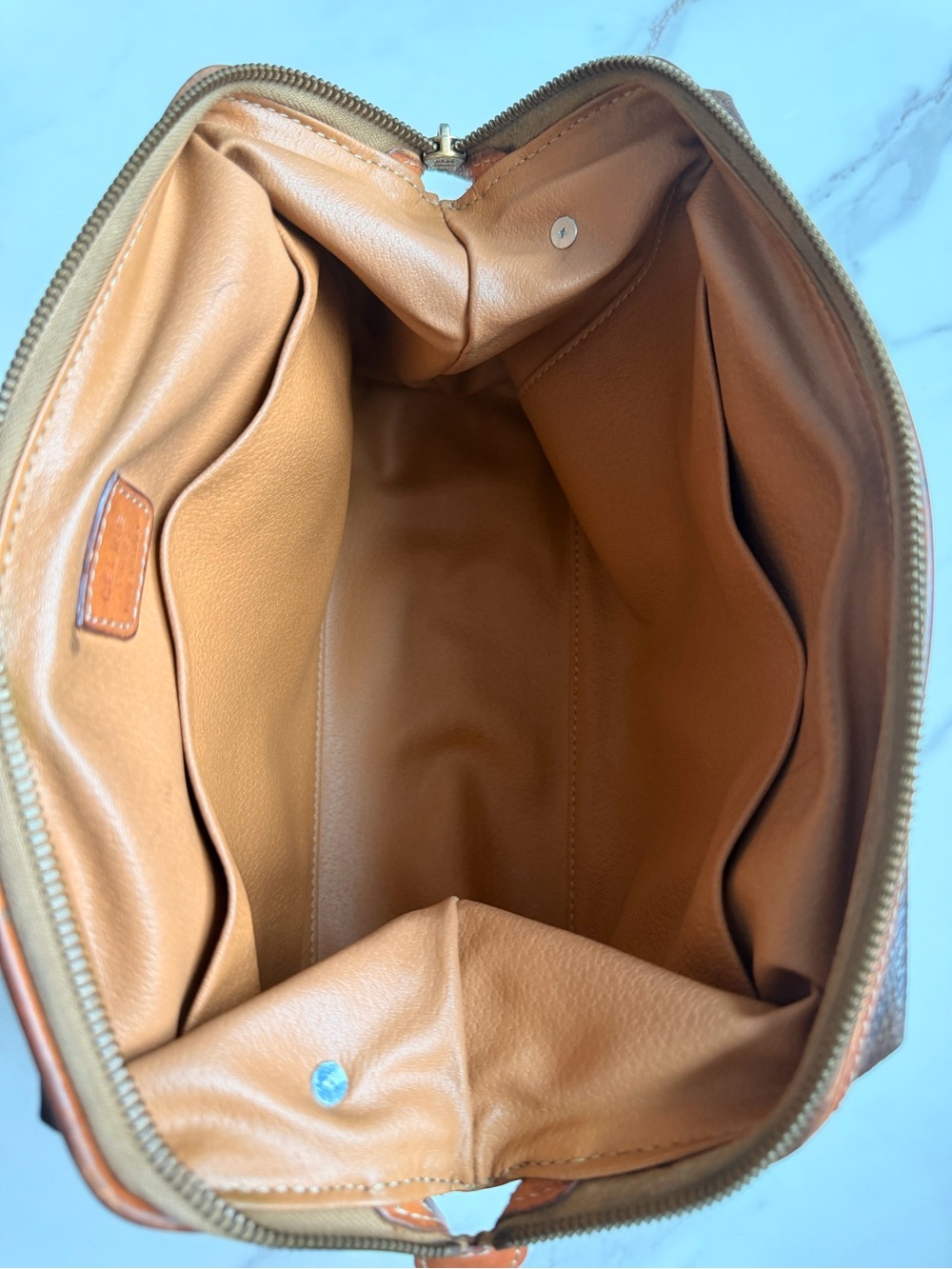Authentic Celine Macadam crossbody - Picture 11 of 14